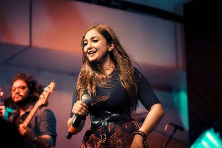 monali thakur